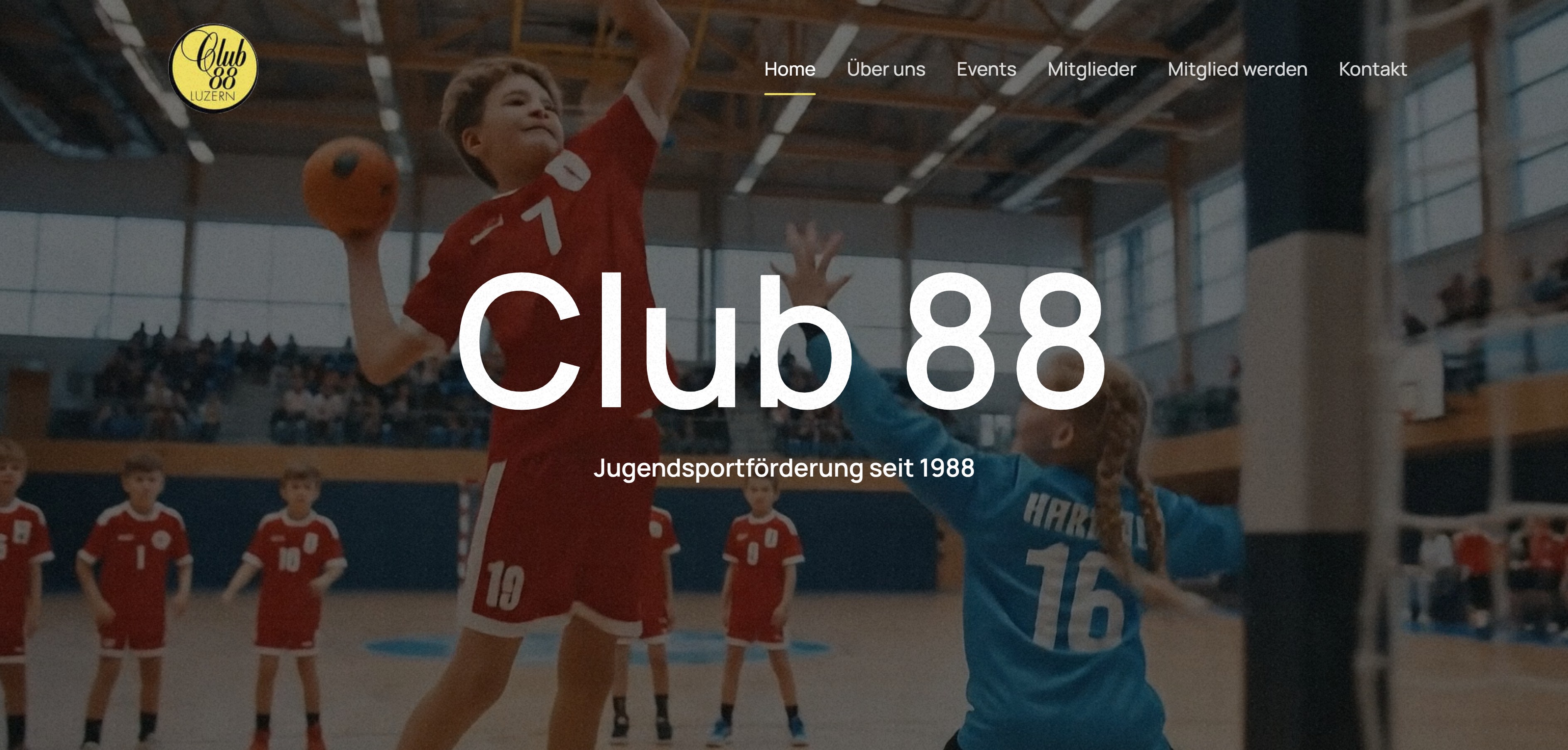 Neuer Auftritt für den Club 88 Luzern – modern, klar und funktional